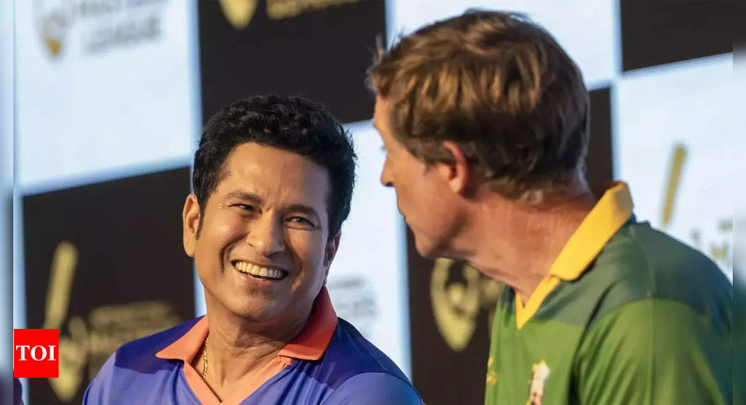 Sachin Tendulkar makes a return to cricket nets – Watch | Cricket News