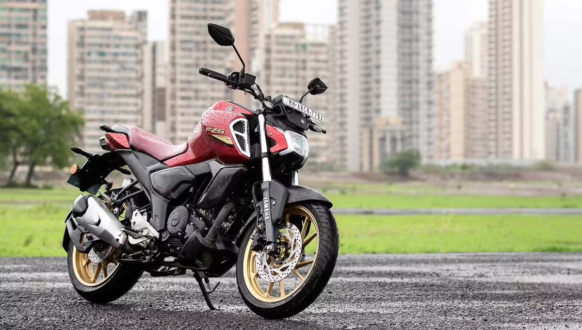 Yamaha FZ S FI: 12.2 BHP पावर और स्टाइलिश LED लुक्स के साथ सिर्फ ₹1,18,000 में