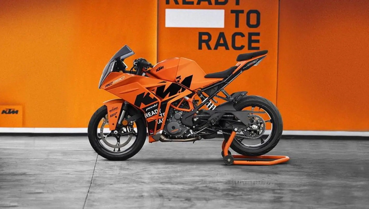KTM RC 200 2025: दमदार 25.8 PS, Digital Features और 13.7L Fuel Tank के साथ कीमत और पूरी जानकारी
