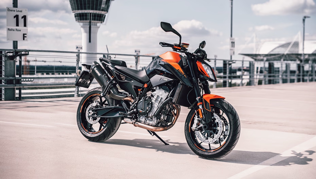 KTM 890 Duke 2025: दमदार 121 PS पावर, एडवांस्ड फीचर्स और किफायती कीमत के साथ स्पोर्ट्स बाइक