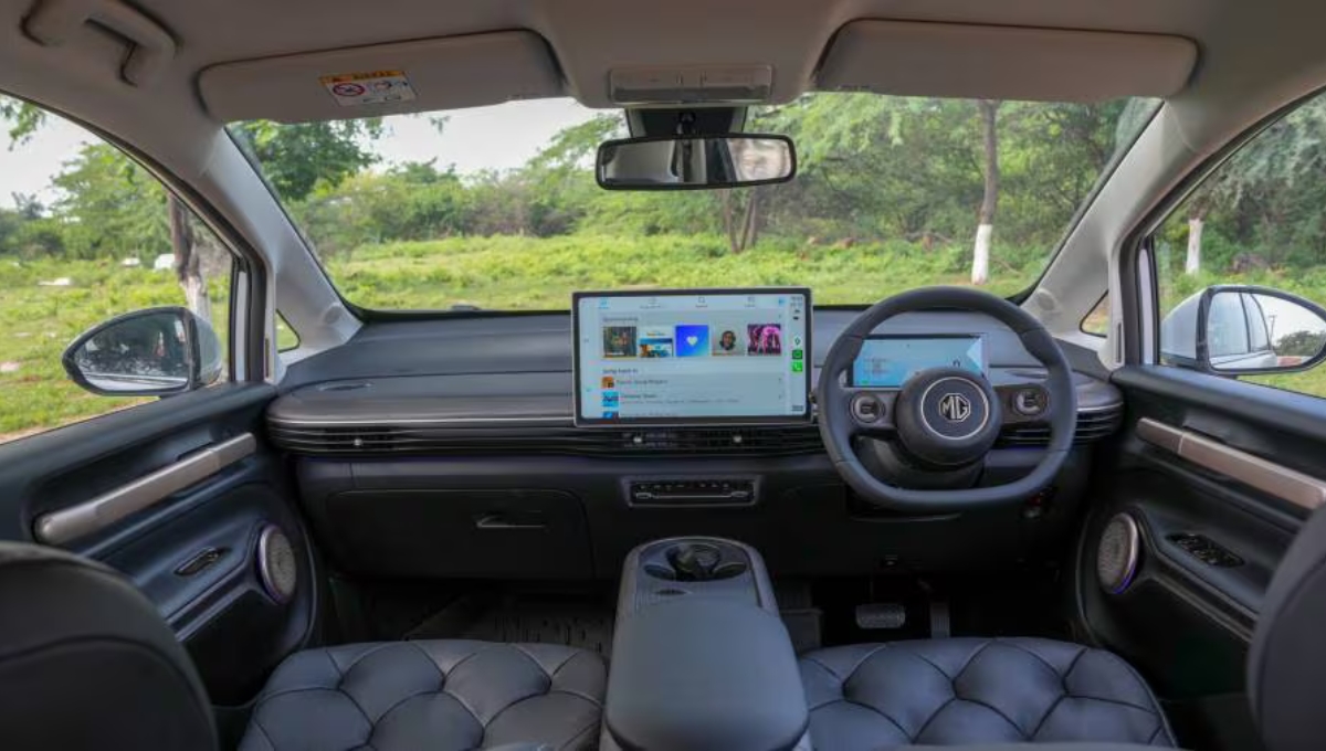 एमजी विंडसर ईवी: मजबूत सुविधाएँ और स्टाइलिश इलेक्ट्रिक एसयूवी 449 किमी रेंज के साथ ₹ 35 लाख के लिए रेंज