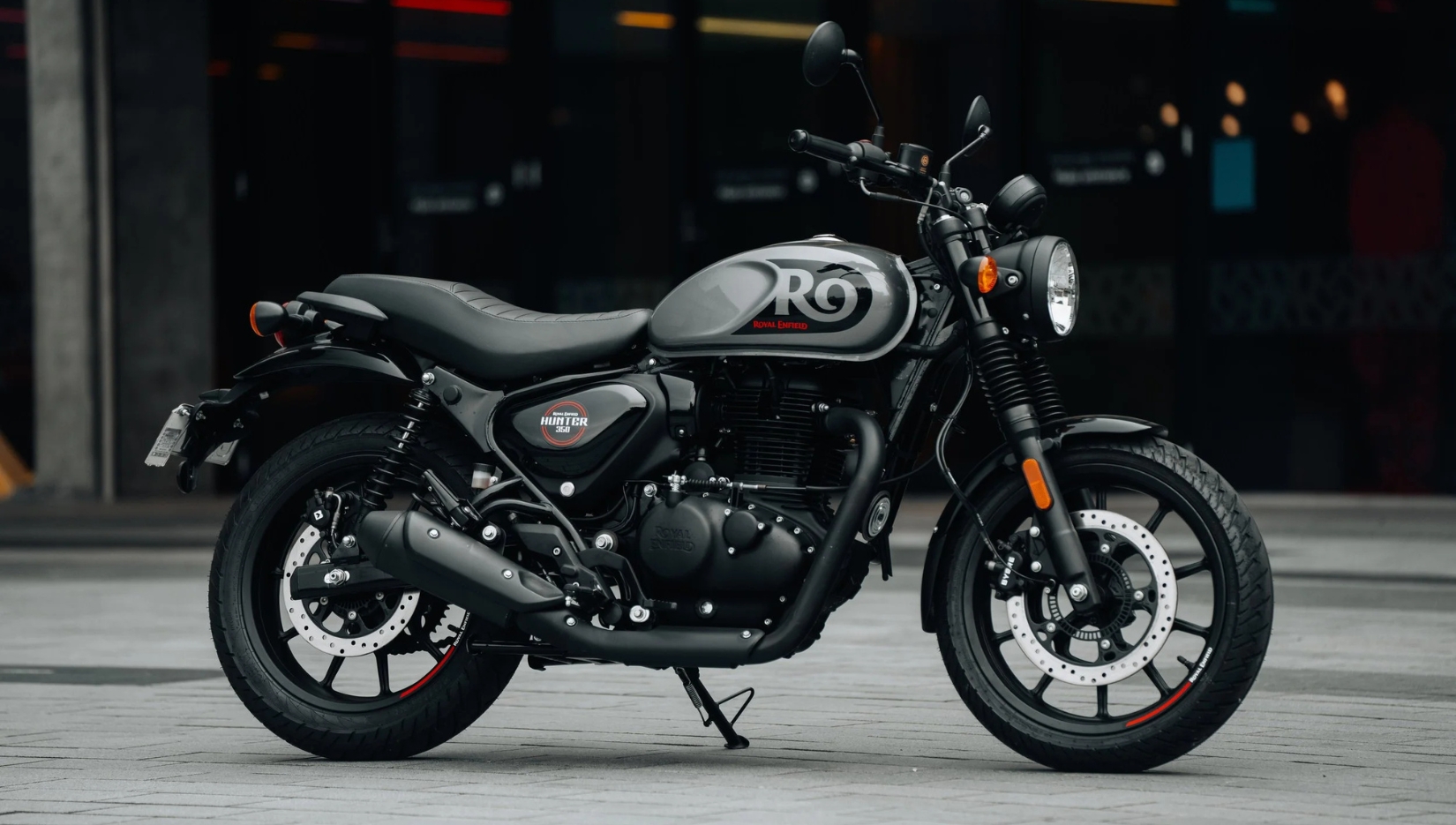 Royal Enfield Hunter 350: दमदार फीचर्स और ₹1.50 लाख से शुरू कीमत