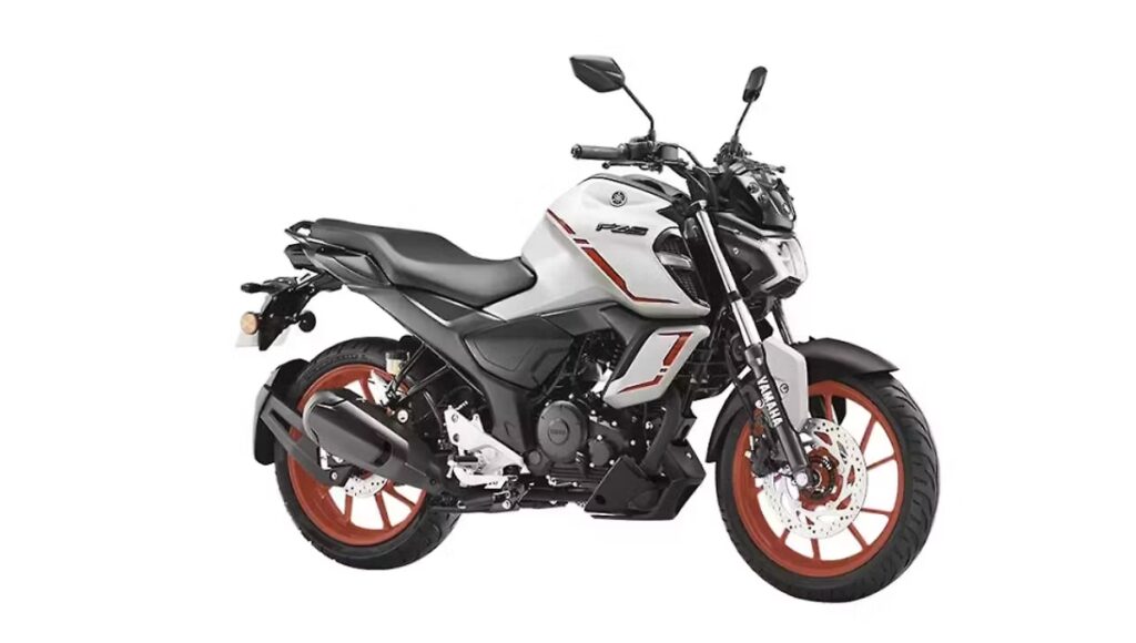 Yamaha FZS FI V4: 149cc स्टाइल, पावर और एडवांस फीचर्स के साथ, कीमत सिर्फ ₹1.25 लाख से शुरू