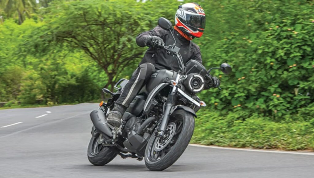Yamaha FZ X: 149cc Review दमदार पावर, LED हेडलाइट और स्टाइलिश डिज़ाइन, कीमत केवल ₹1.15 लाख