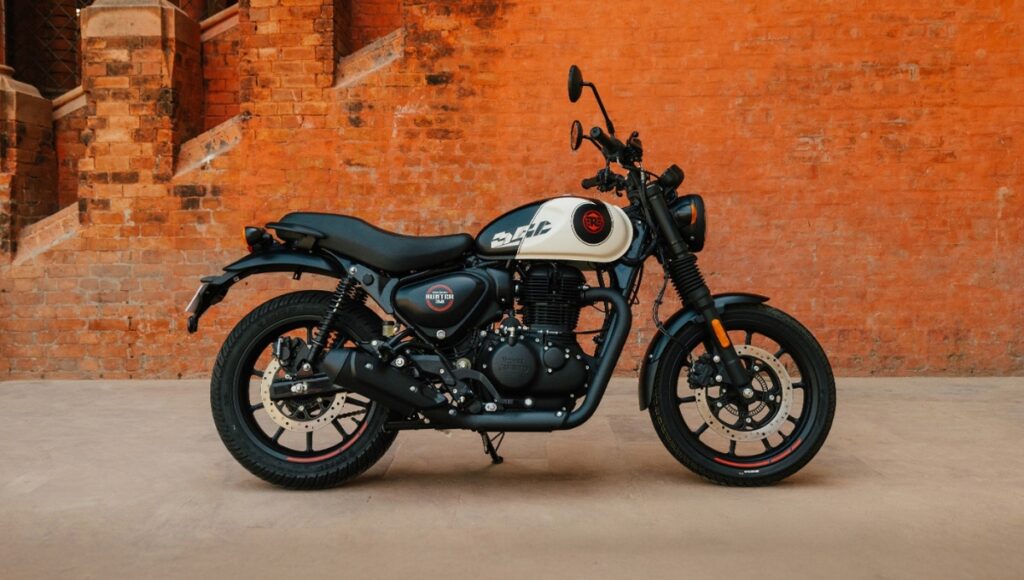 Royal Enfield Hunter 350: दमदार 349cc इंजन, 20.2 bhp पावर और सिर्फ ₹2.05 लाख में