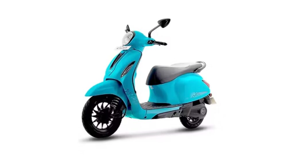 Bajaj Chetak: आधुनिक इलेक्ट्रिक स्कूटर का नया अनुभव