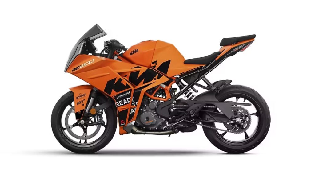 KTM RC 200 2025: 24.6 बीएचपी पावर, 140 kmph टॉप स्पीड और 2.10 लाख में धमाकेदार बाइक