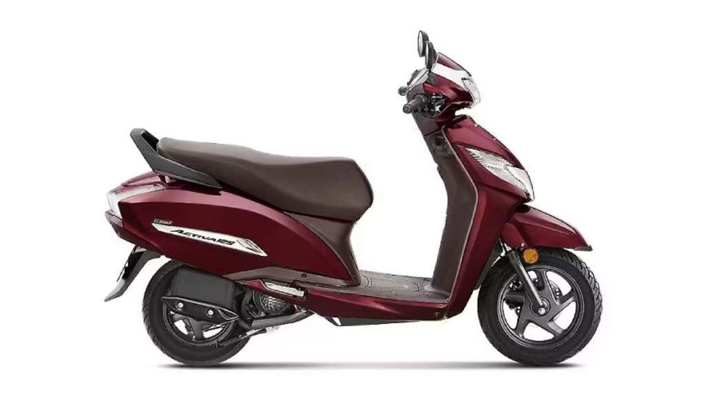 Honda Activa: 109cc Review 2025 दमदार इंजन, आरामदायक राइड और कीमत सिर्फ 80,000 में