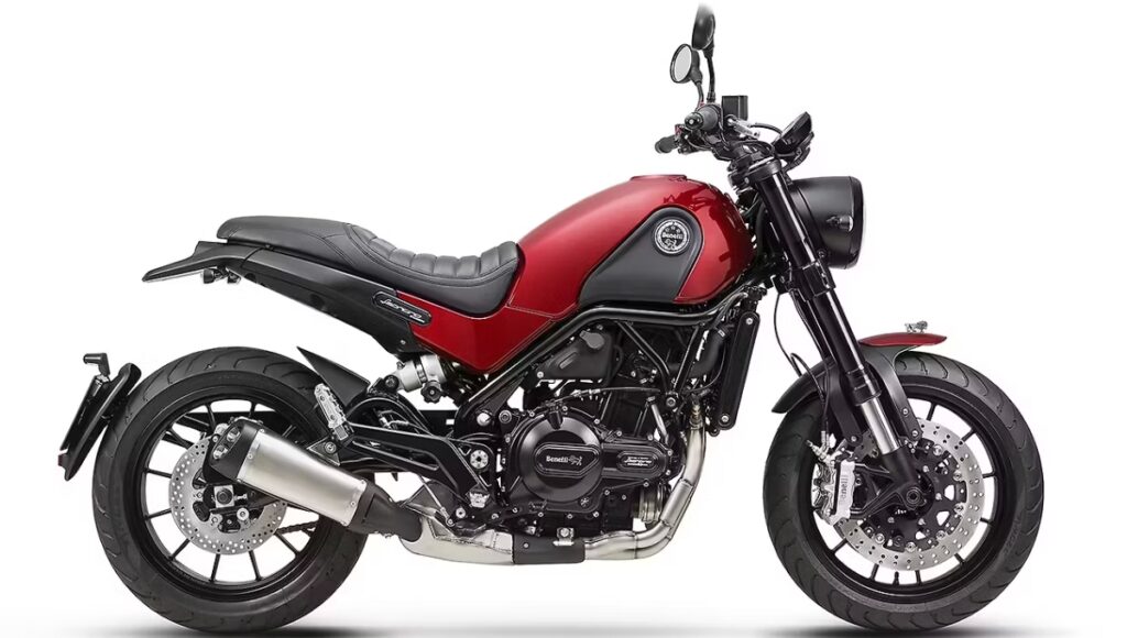 Benelli Leoncino 500: 500cc, 46.8 BHP और 170 kmph की दमदार बाइक कीमत सिर्फ ₹6.5 लाख (लगभग)