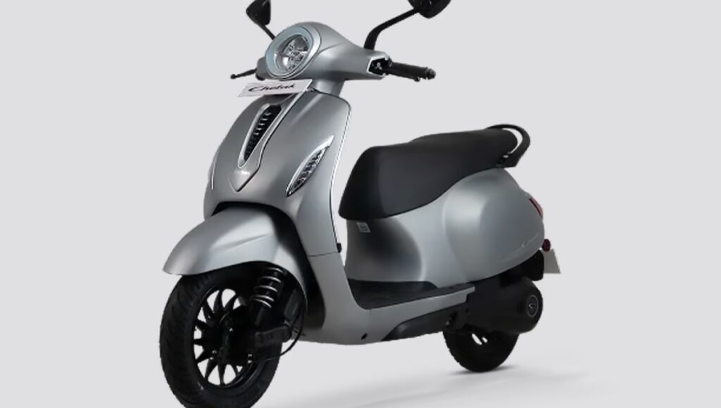 Bajaj Chetak: ₹1,22,500 में 153 किमी रेंज और 73 किमी/घंटा टॉप स्पीड
