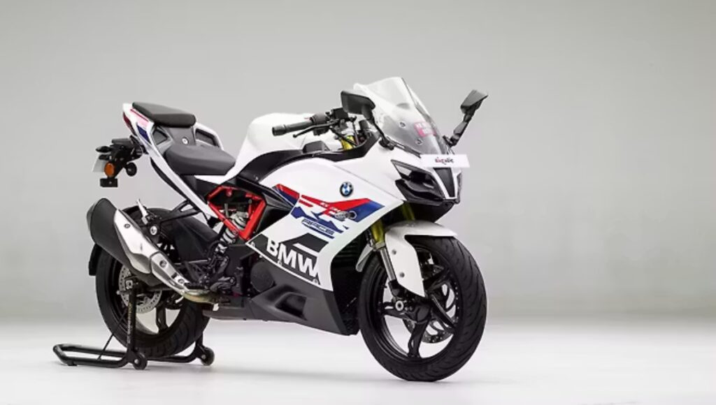 BMW G310 RR 312cc: 160 kmph टॉप स्पीड, TFT डिजिटल डिस्प्ले, स्टाइलिश राइड सिर्फ ₹3.50 लाख