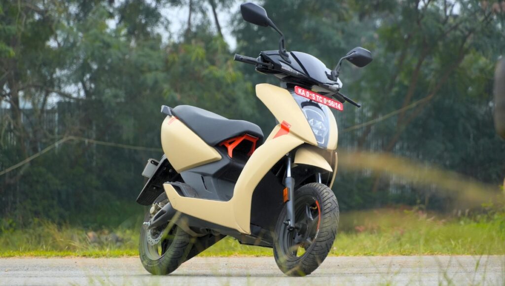 Ather 450X इलेक्ट्रिक स्कूटर 90 kmph टॉप स्पीड, 7” TFT डिस्प्ले और 2.9 kWh बैटरी भारत में कीमत