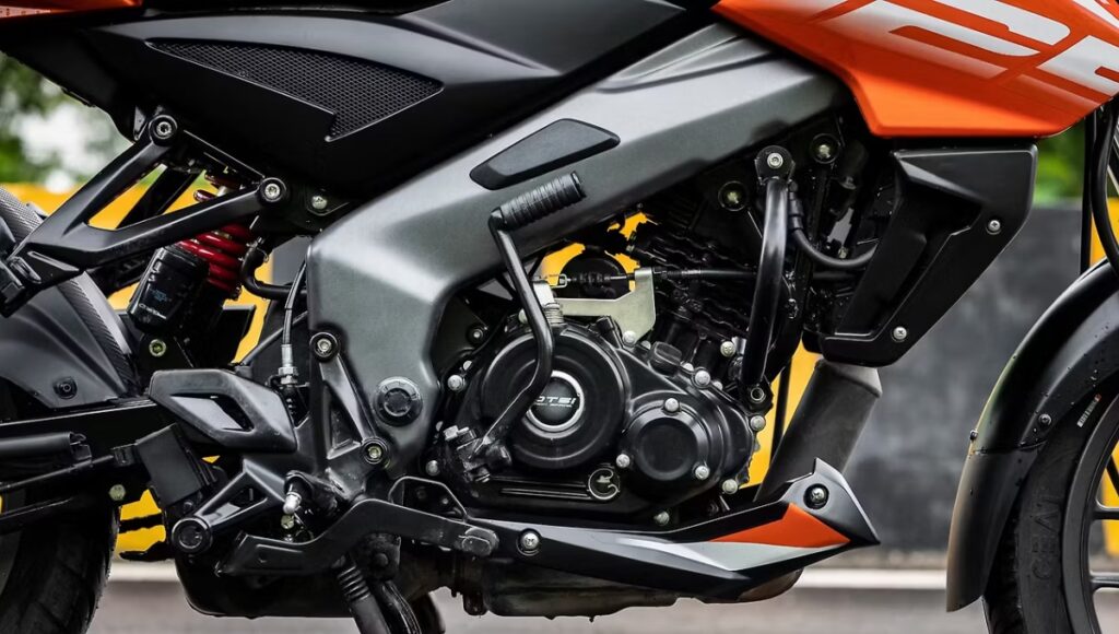 Bajaj Pulsar NS125: युवाओं की पसंद, दमदार परफॉर्मेंस और स्टाइल का बेहतरीन संगम