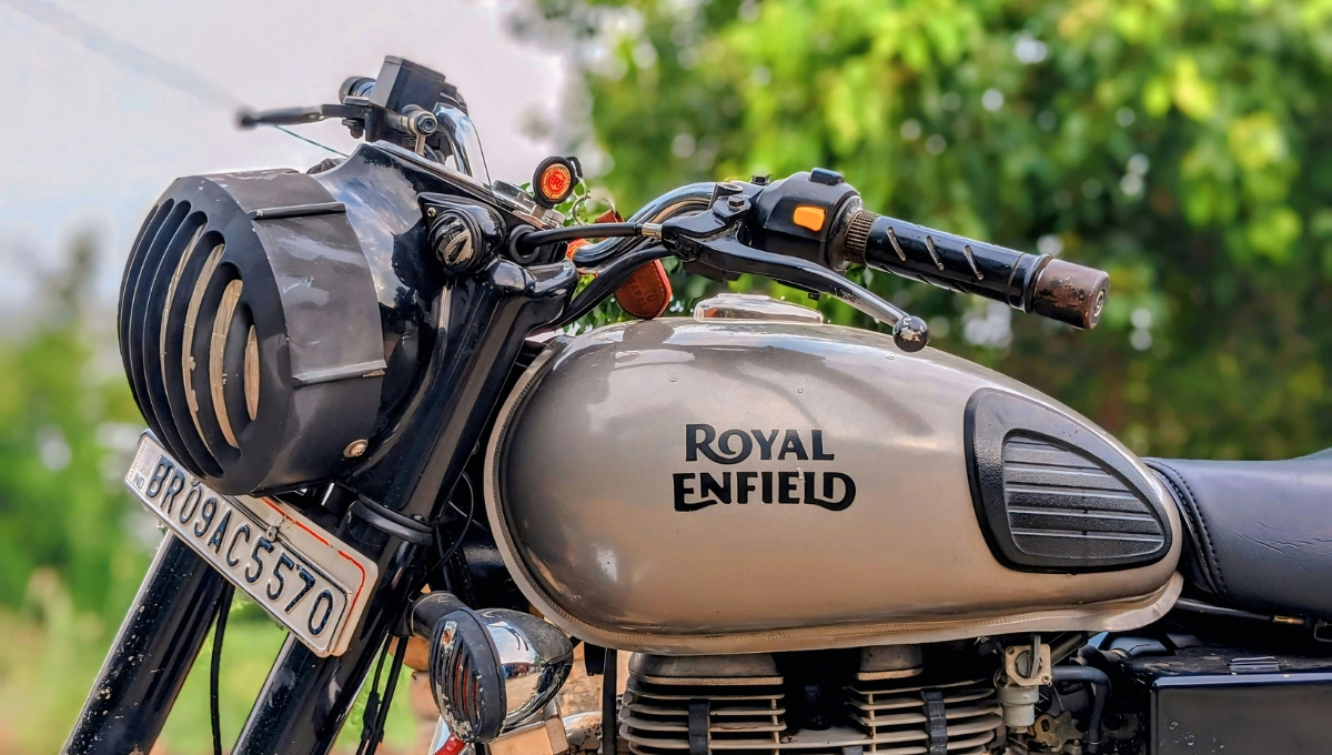Royal Enfield Classic 350: एक ऐसी रॉयल सवारी जिसे चलाना नहीं महसूस किया जाता है