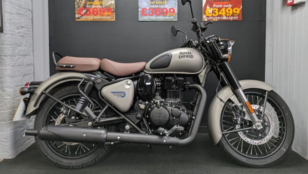 Royal Enfield Classic 350: ₹1.81 लाख में दमदार 349cc इंजन और क्लासिक लुक का नया संगम