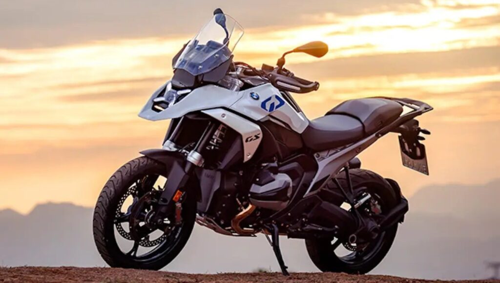 BMW R 1300 GS 2025: 145 PS पावर, एडवेंचर फीचर्स और कीमत ₹25 लाख से शुरू